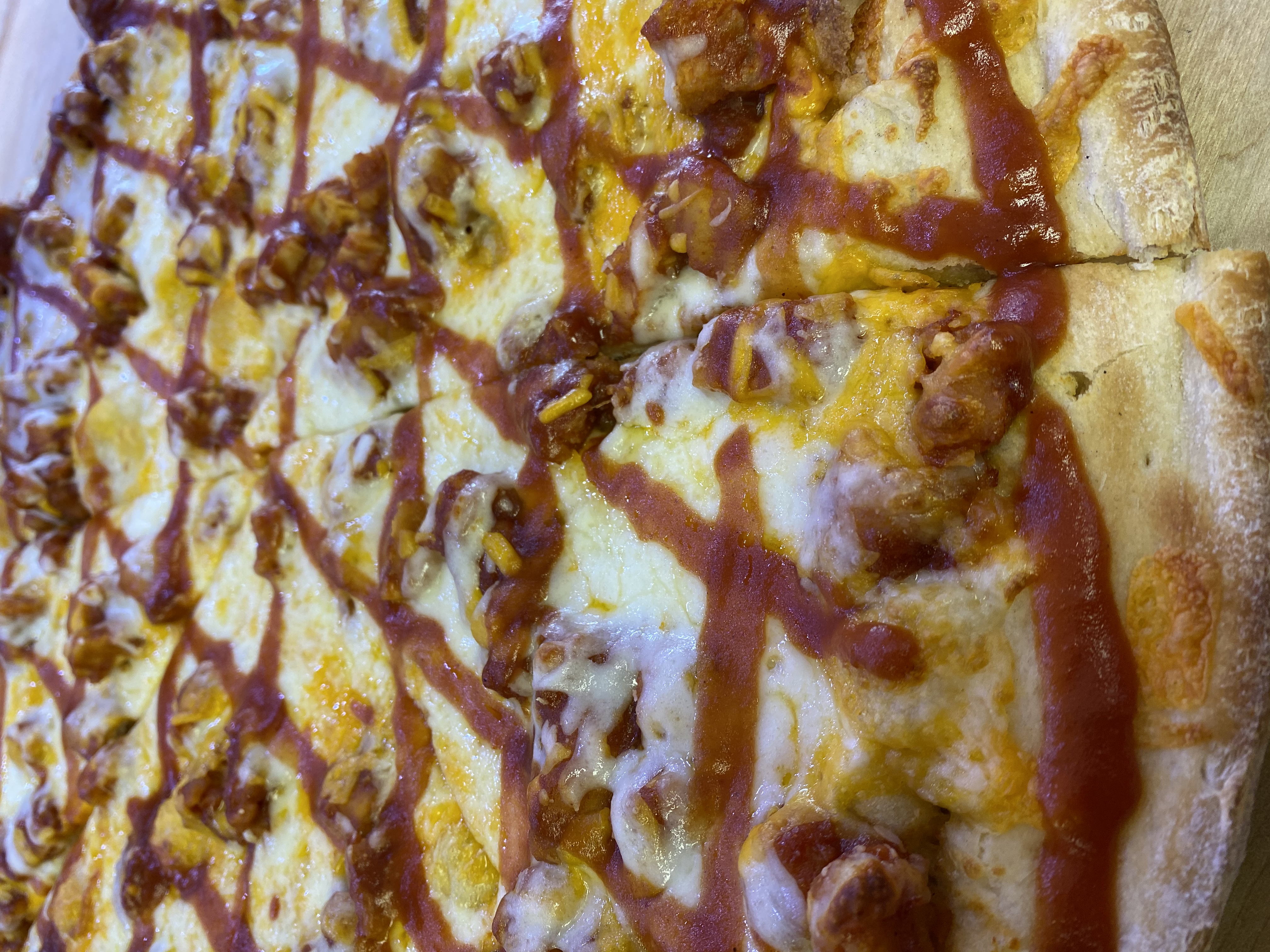 Order BBQ Chicken Pizza food online from Tuscan Pizza Crust store, Buffalo on bringmethat.com