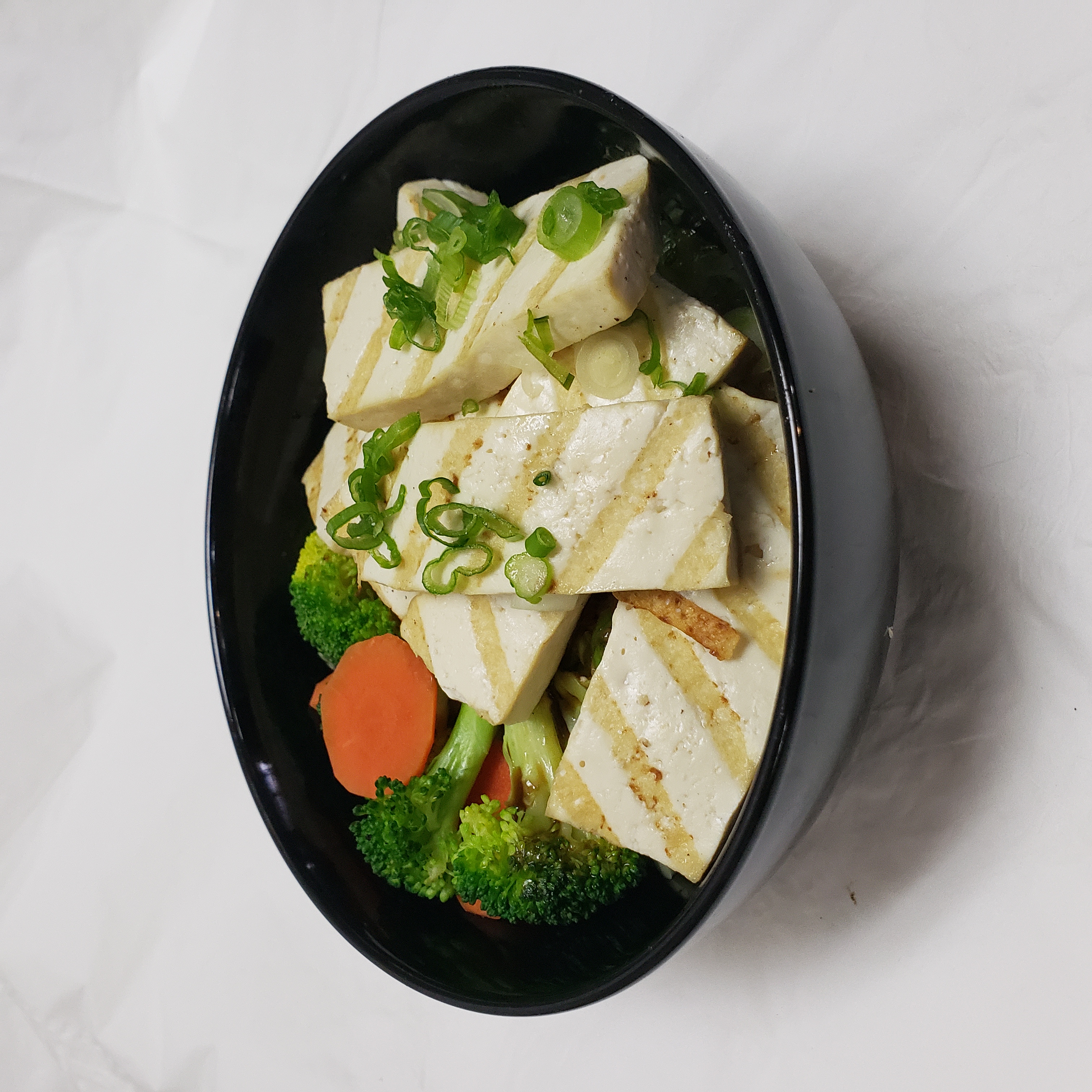 Order 14. Tofu Veggie Bowl food online from Ora Grill store, Los Angeles on bringmethat.com
