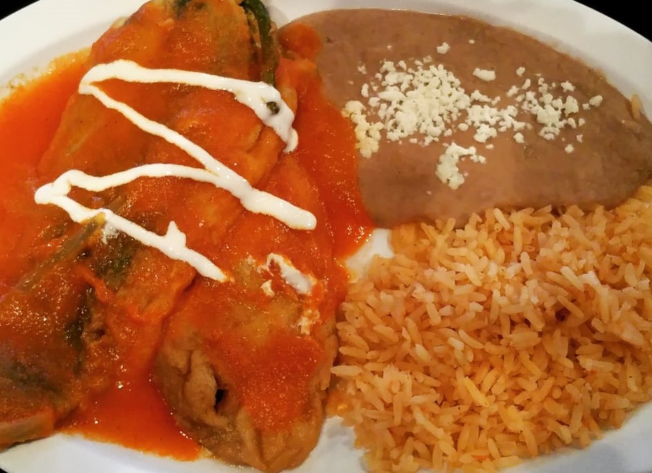 Order Chile Relleno Dinner food online from La Huerta Grill store, St. Charles on bringmethat.com