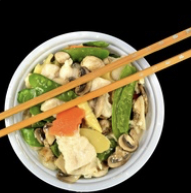 Order Moo Goo Gai Pan   蘑菇鸡片 food online from Hong Kong store, Carmel on bringmethat.com
