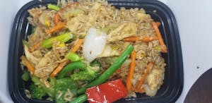 Order 53. Vegetable Fried Rice food online from Lisu's Thai Taste | Roseville store, Roseville on bringmethat.com