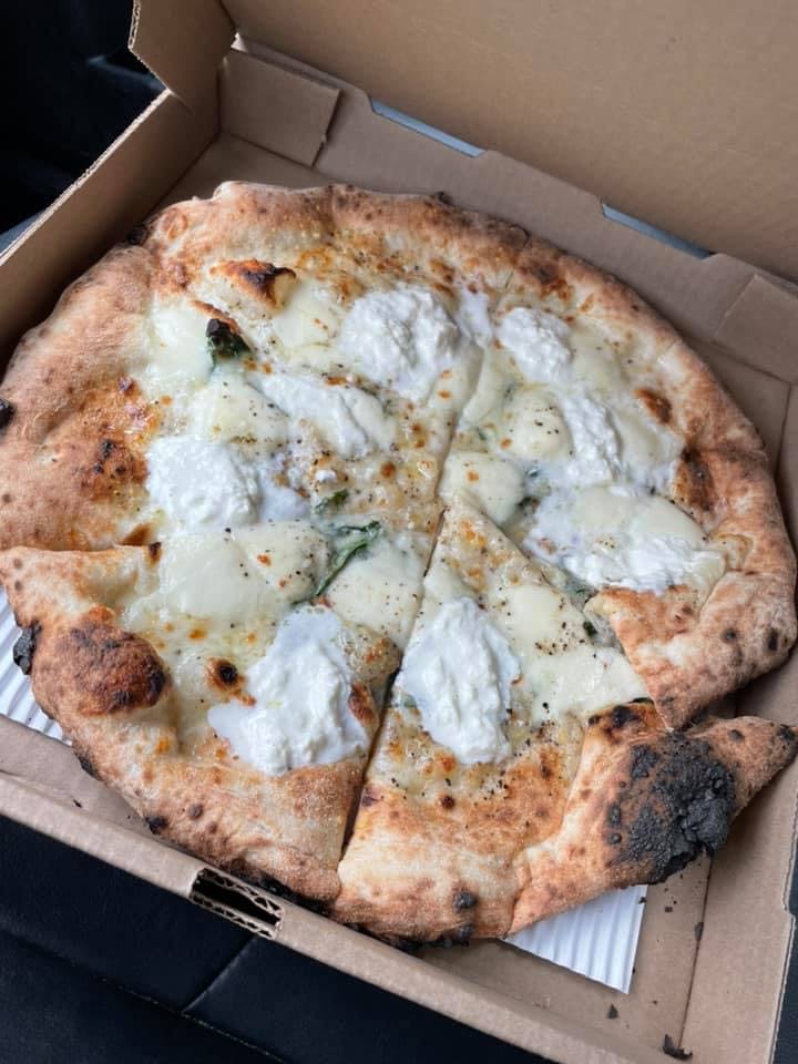 Order Cacio E Pepe Pizza - 12'' (6 Slices) food online from Citizen Pie store, Cleveland on bringmethat.com