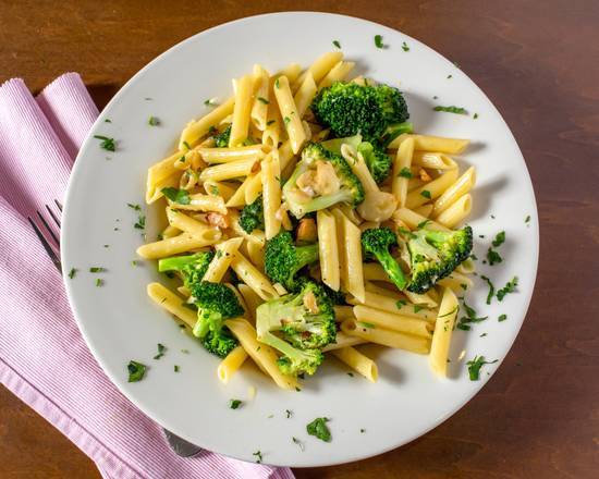 Order Penne and Broccoli food online from Café Amici store, Selden on bringmethat.com