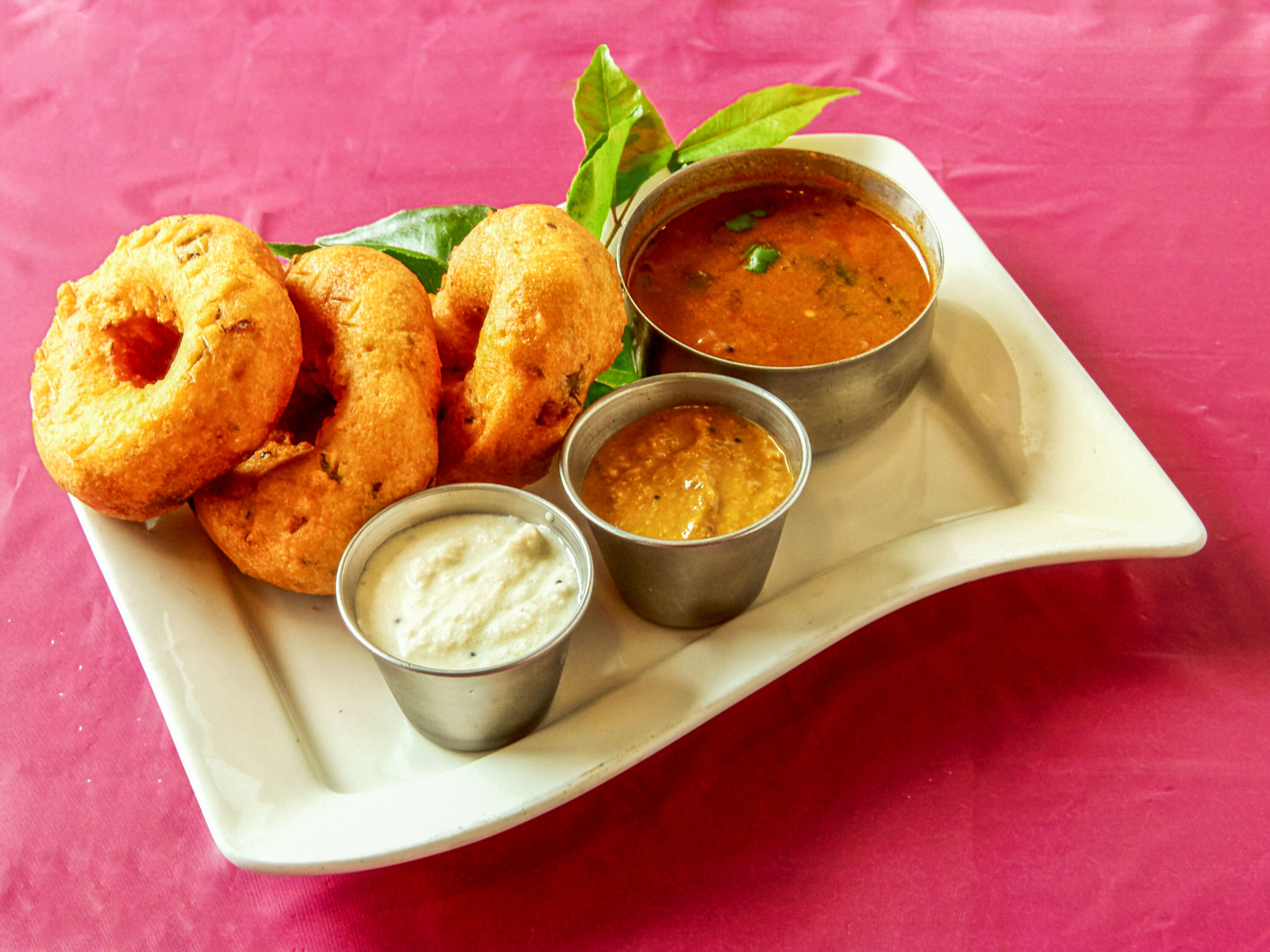 Order Medu Vada food online from Curry Leaf Indian Cuisine store, Kentwood on bringmethat.com