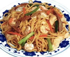 Order 39. House Special Lo Mein 本楼捞面 food online from He Rui store, Oklahoma City on bringmethat.com