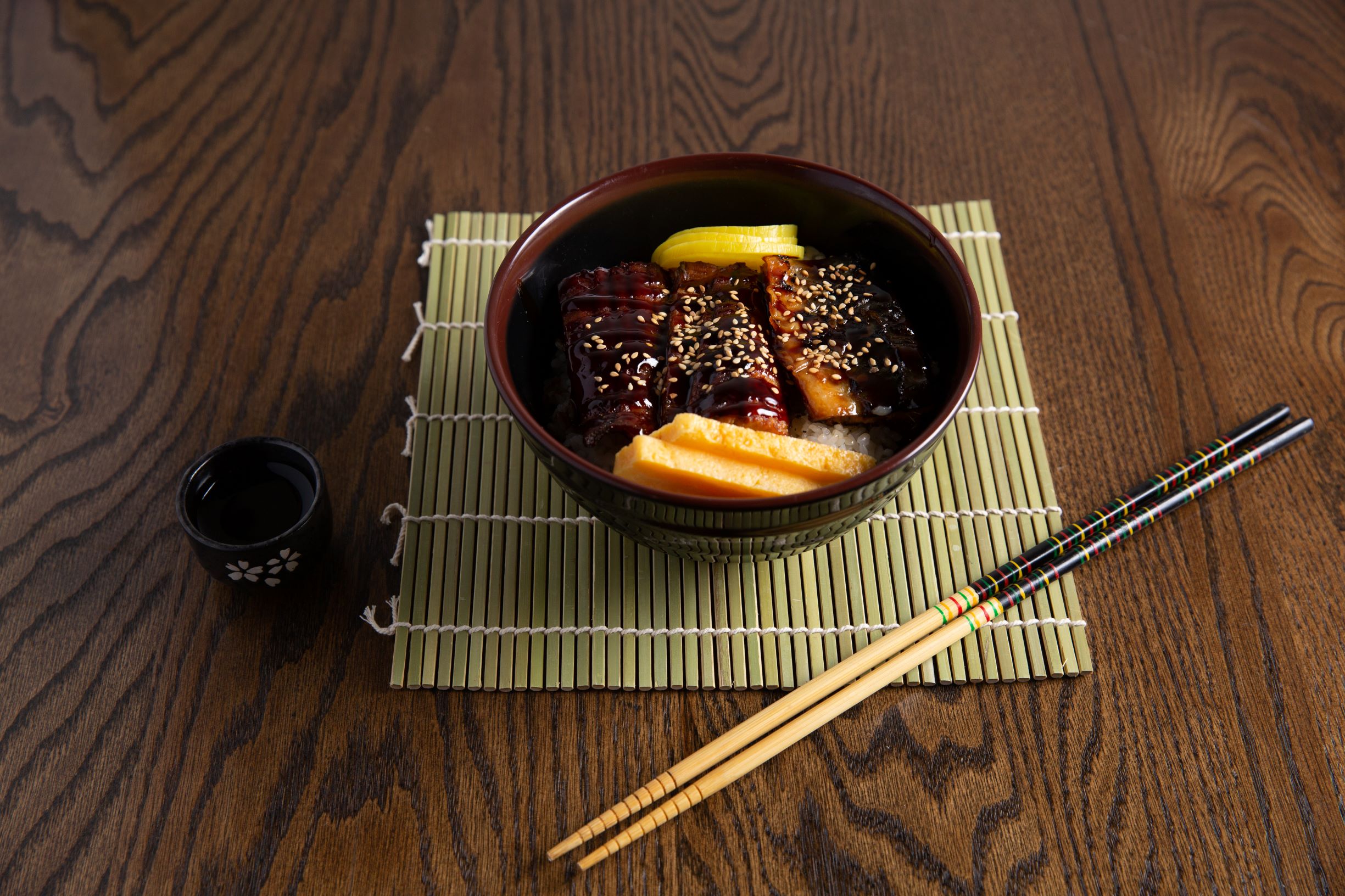 Order Unagi Don food online from Sushi para japanese restaurant store, New York on bringmethat.com