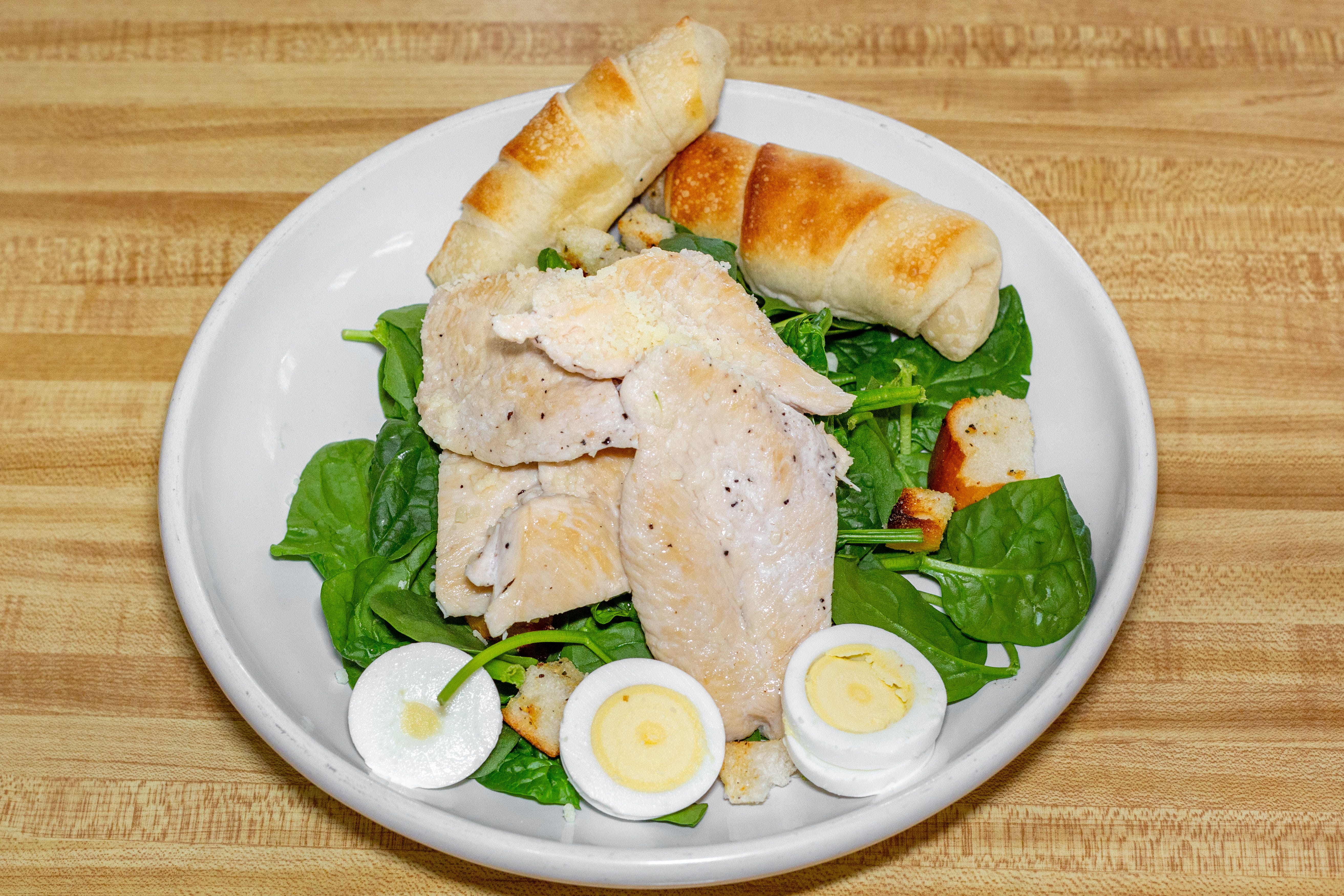 Order Spinach & Chicken Salad - Salad food online from Capri Pizza store, Sicklerville on bringmethat.com