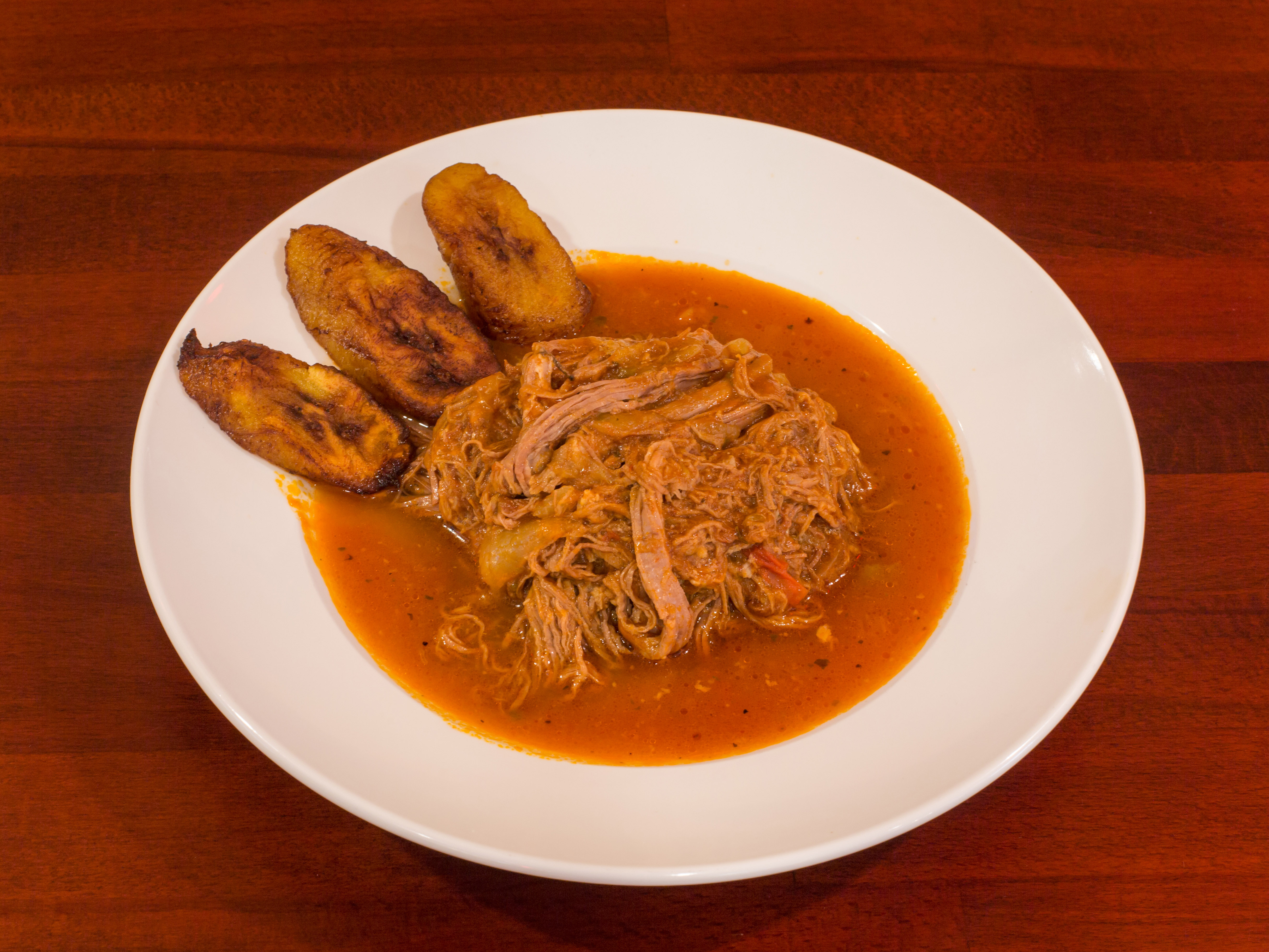 Order Ropa Vieja en Salsa food online from Centro Latino Restaurant store, West New York on bringmethat.com
