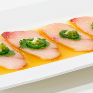 Order Yellowtail Jalapeno food online from Yum Asian Fusion & Sushi store, Commerce City on bringmethat.com