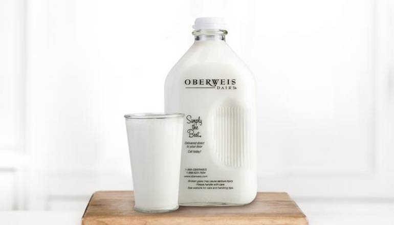 Order Fat Free White Milk food online from Oberweis Dairy store, Western Springs on bringmethat.com