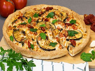 Order Basiliko Pizza Catering - Large 14'' food online from Sarpino's Pizzeria  store, Northbrook on bringmethat.com