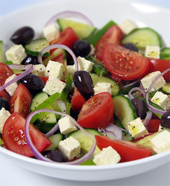 Order Greek Salad food online from Ocean Pizza store, San Diego on bringmethat.com