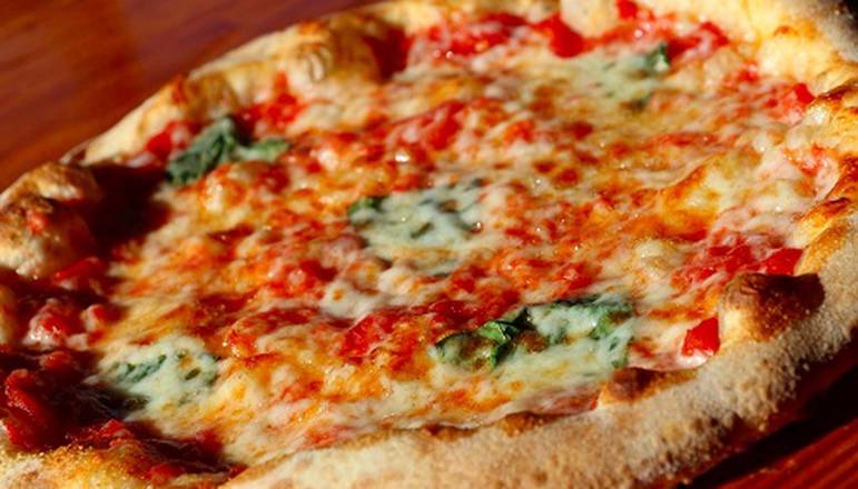Order Margherita food online from Smokin' Oak Wood-Fired Pizza &amp; Taproom store, Omaha on bringmethat.com