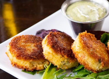 Order Dungeness Crab Cakes food online from Cioppino's store, San Francisco on bringmethat.com