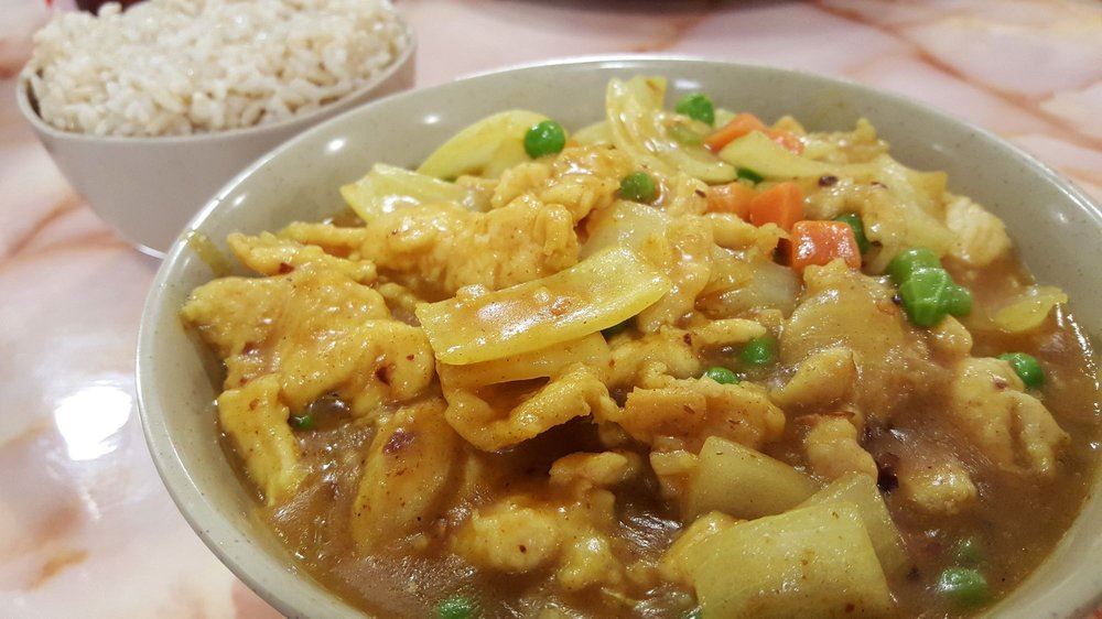 Order Thai Curry Chicken food online from Moon Wok Bedford store, Bedford on bringmethat.com