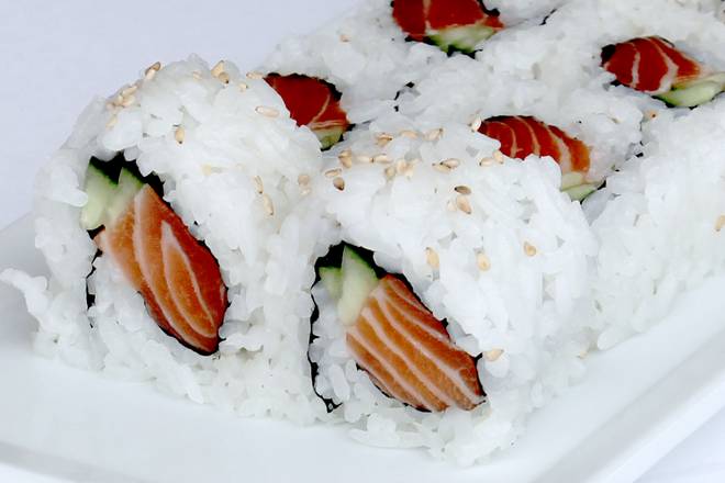 Order Salmon Roll food online from Daruma Restuarant store, Mesa on bringmethat.com
