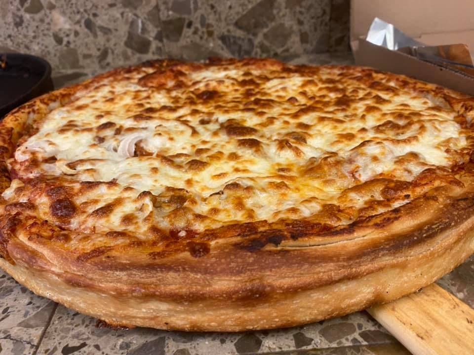 Order Deep Dish Plain Cheese Pizza - Personal 9" food online from Alta Pizzeria & Pasta House store, Hazleton on bringmethat.com
