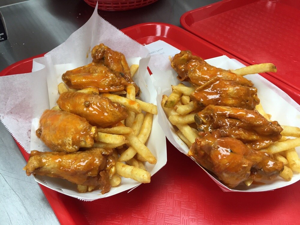 Order Chicken Wings Basket food online from Ice House store, Titusville on bringmethat.com