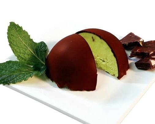 Order Mint chocolate Gelato food online from The Poke Co store, Rowland Heights on bringmethat.com
