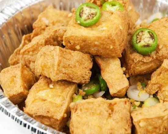 Order Crispy Tofu food online from Mo's Asian Bistro store, Chicago on bringmethat.com