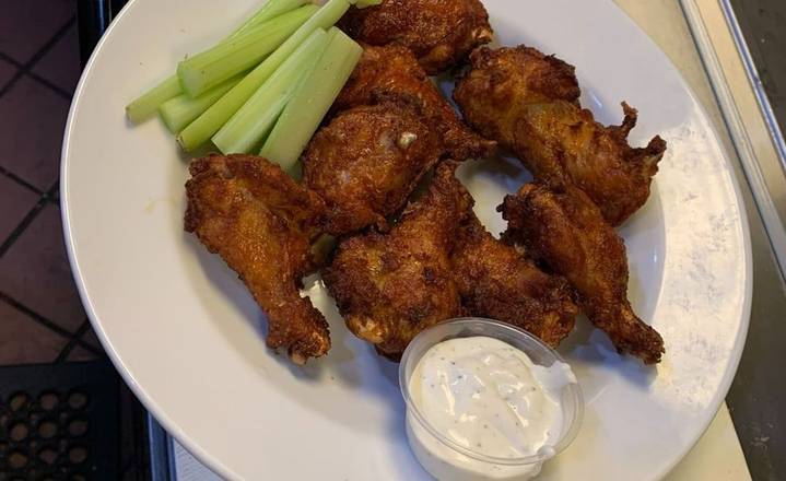 Order Chicken Wings food online from Loru Cafe store, Camarillo on bringmethat.com