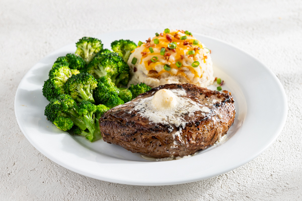 Order Classic Sirloin* - 10oz food online from Chili's store, Warwick on bringmethat.com