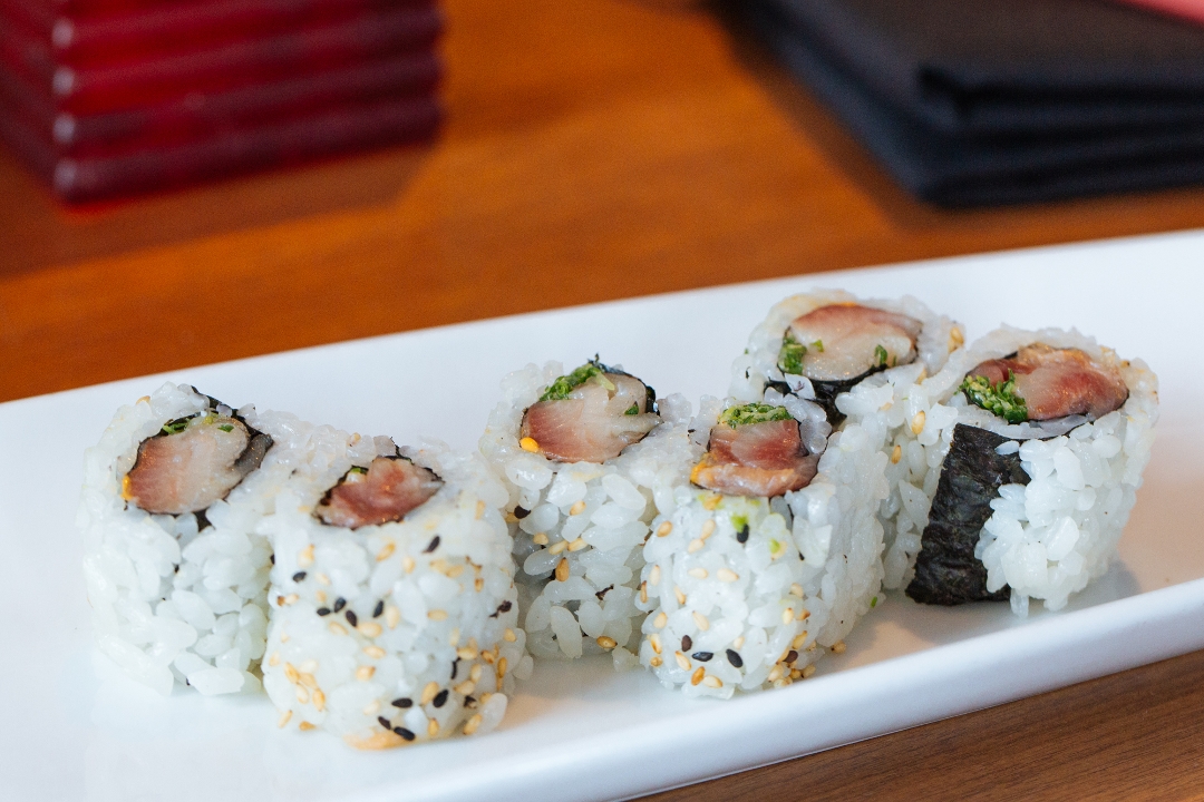 Order Spicy Yellowtail Roll food online from Teikoku Restaurant store, Newtown Square on bringmethat.com