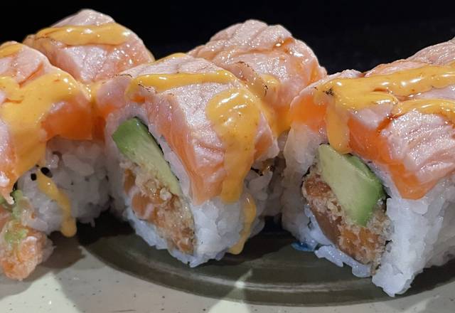 Order Crazy Salmon Roll food online from Oyshi store, Grand Prairie on bringmethat.com