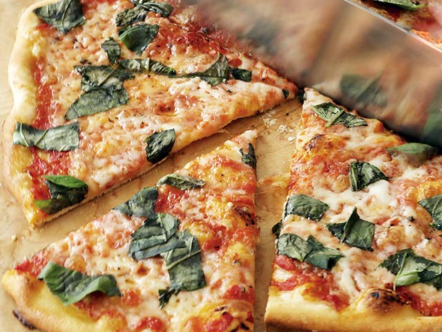 Order Margharita Pizza food online from Napoli's Pizza store, Virginia Beach on bringmethat.com
