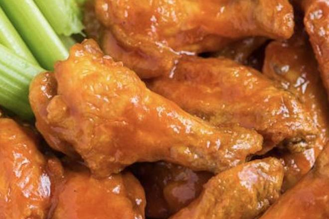 Order Buffalo Wings food online from Pizza Italia store, Fremont on bringmethat.com