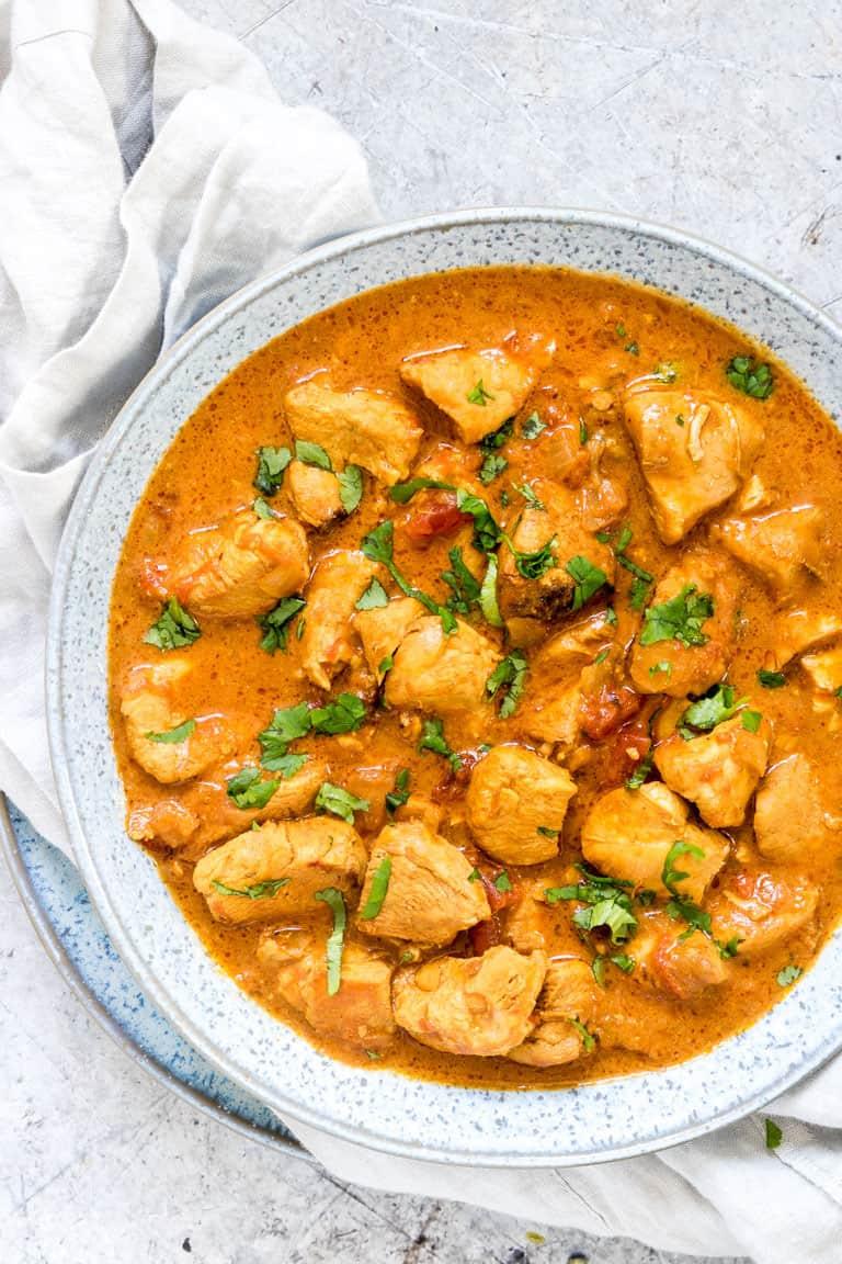 Order CHICKEN CURRY food online from Thumka Indian Express store, Algonquin on bringmethat.com
