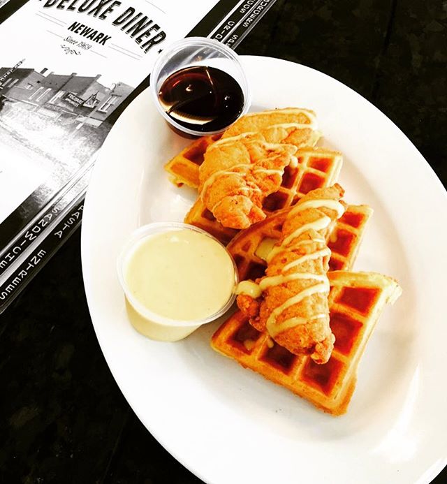 Order Chicken and Waffle food online from Deluxe Diner store, Newark on bringmethat.com