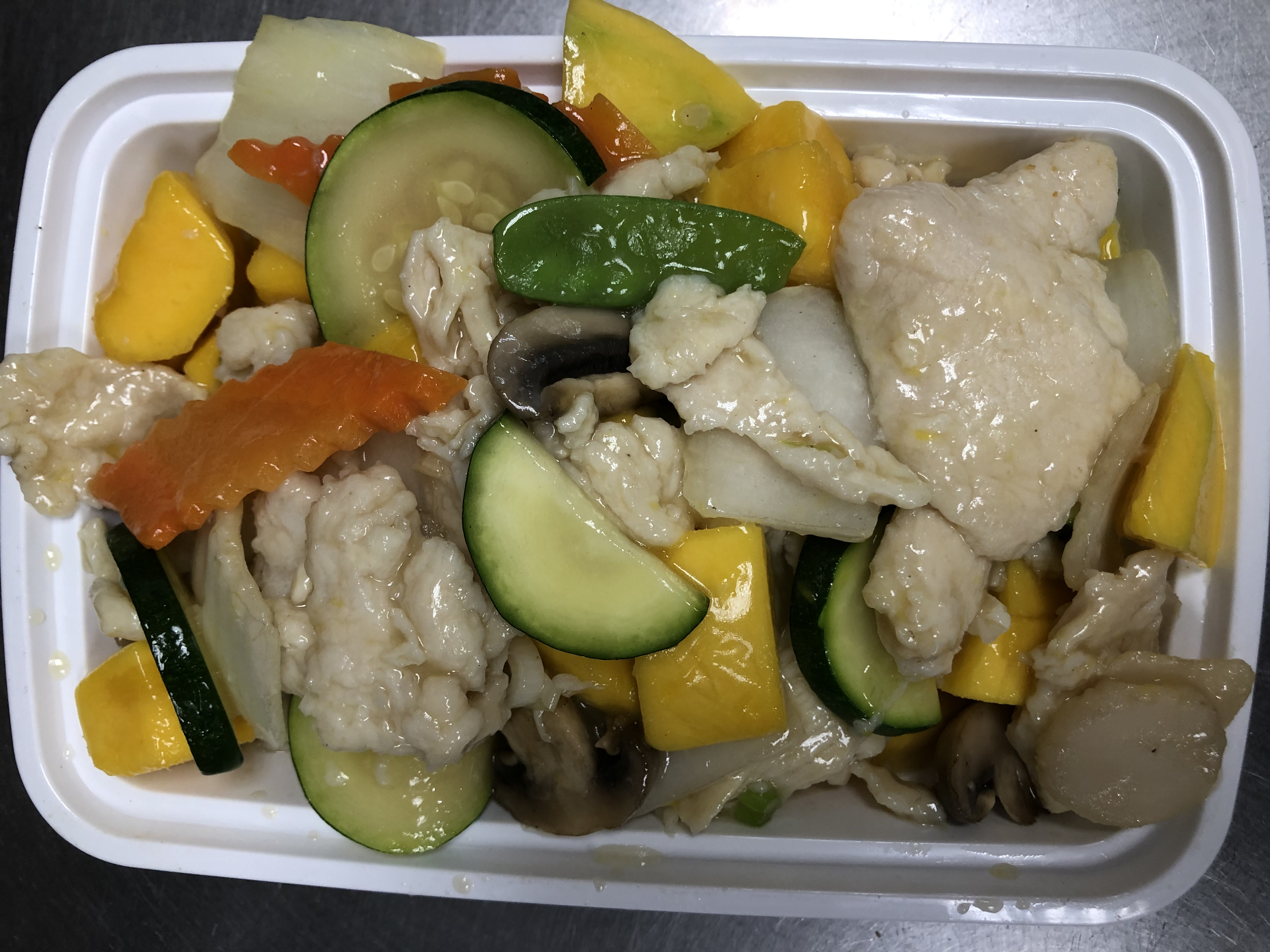 Order S31. Mango Chicken Special food online from Fortune East store, Garden City Park on bringmethat.com