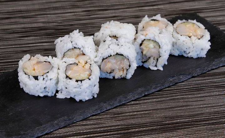 Order Spicy Scallop Roll (with Cucumber) (8pc) food online from Fujisan store, El Centro on bringmethat.com