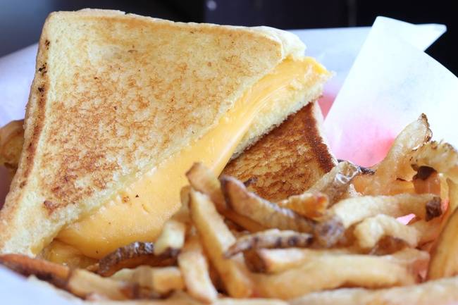 Order Grilled Cheese food online from Doctor dogs store, Roselle on bringmethat.com