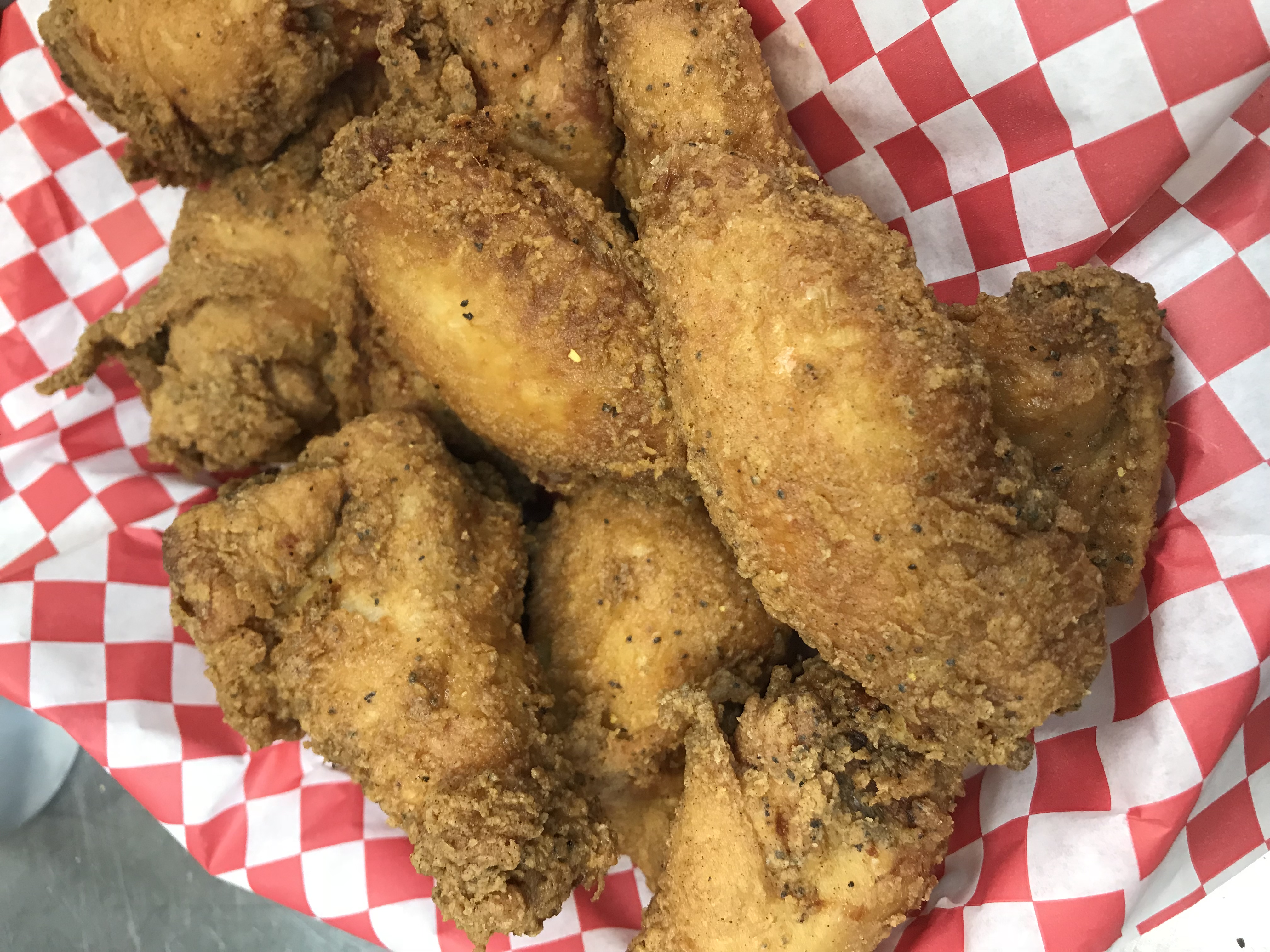 Order Chicken Wings food online from Tasty Crab store, Fayetteville on bringmethat.com