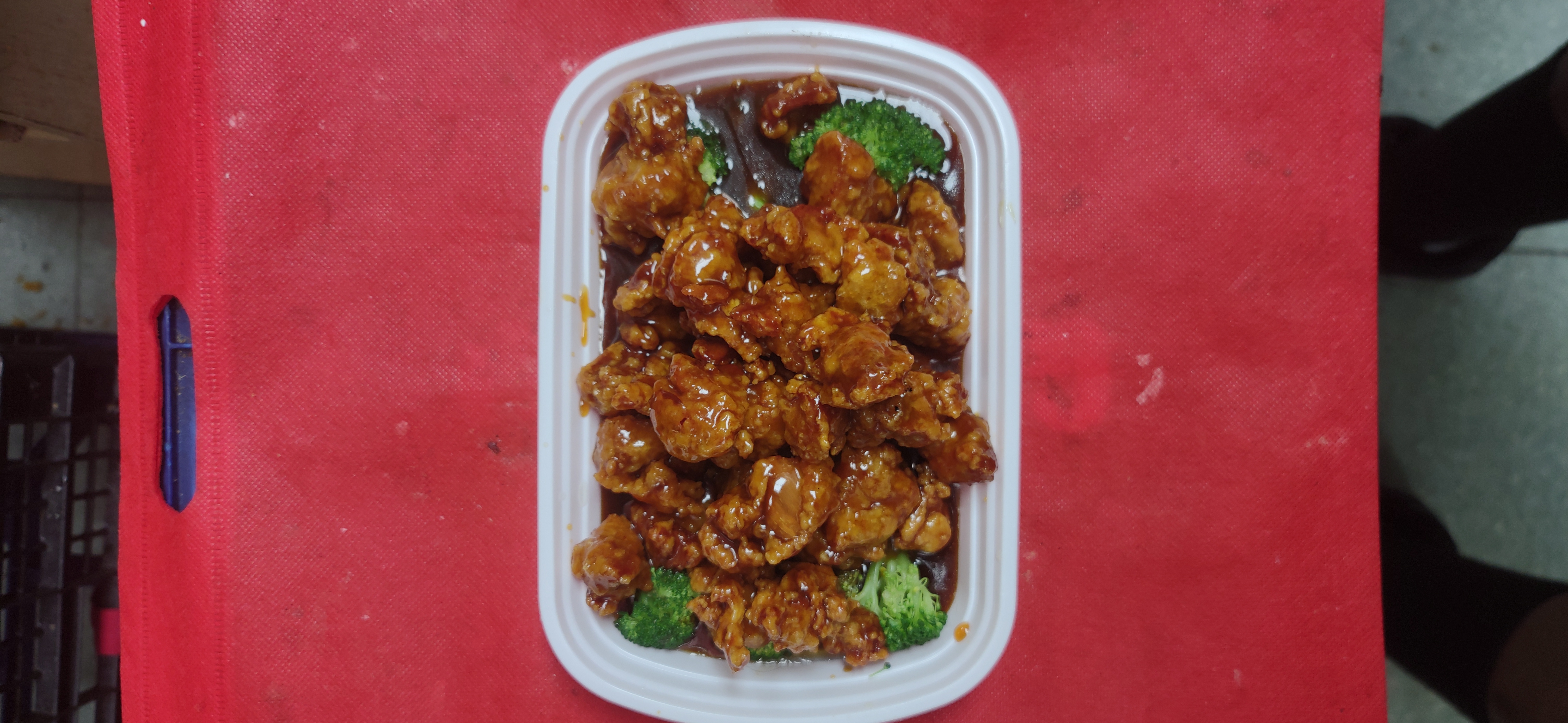 Order 64. General Tso's Chicken  food online from China Wok store, Lima on bringmethat.com