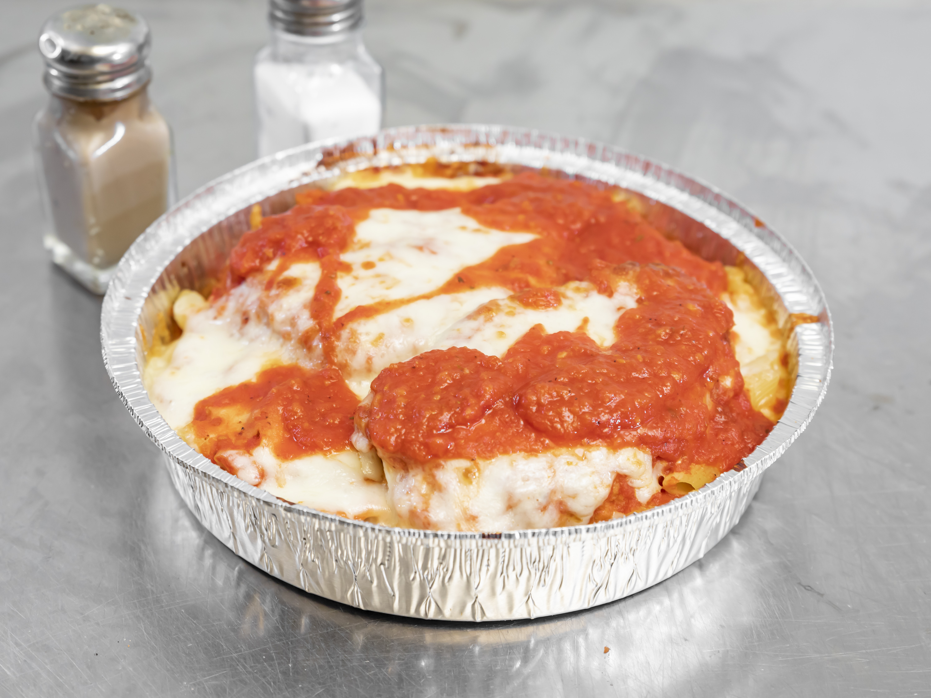 Order Chicken Parmesan food online from Amore' Apizza store, Wallingford on bringmethat.com