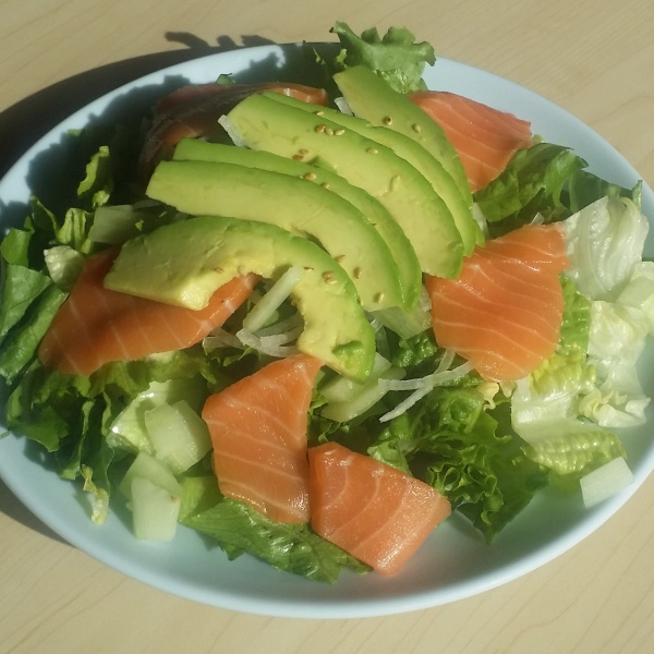 Order Salmon Salad food online from Sushi Don store, Valley Village on bringmethat.com