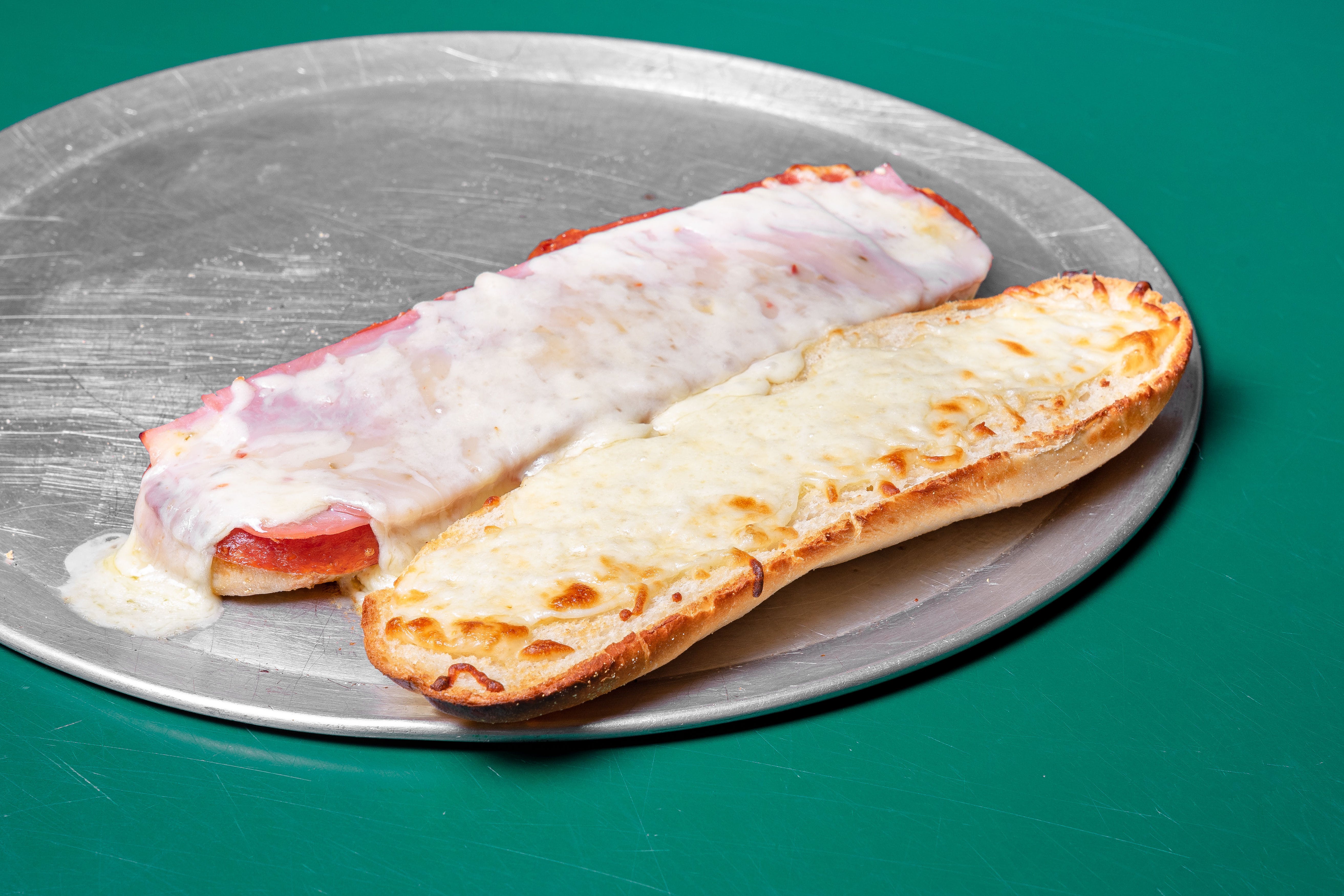Order Ham, Cheese & Pepperoni Sub - Small 8'' food online from Selentis Pizza store, Lorain on bringmethat.com